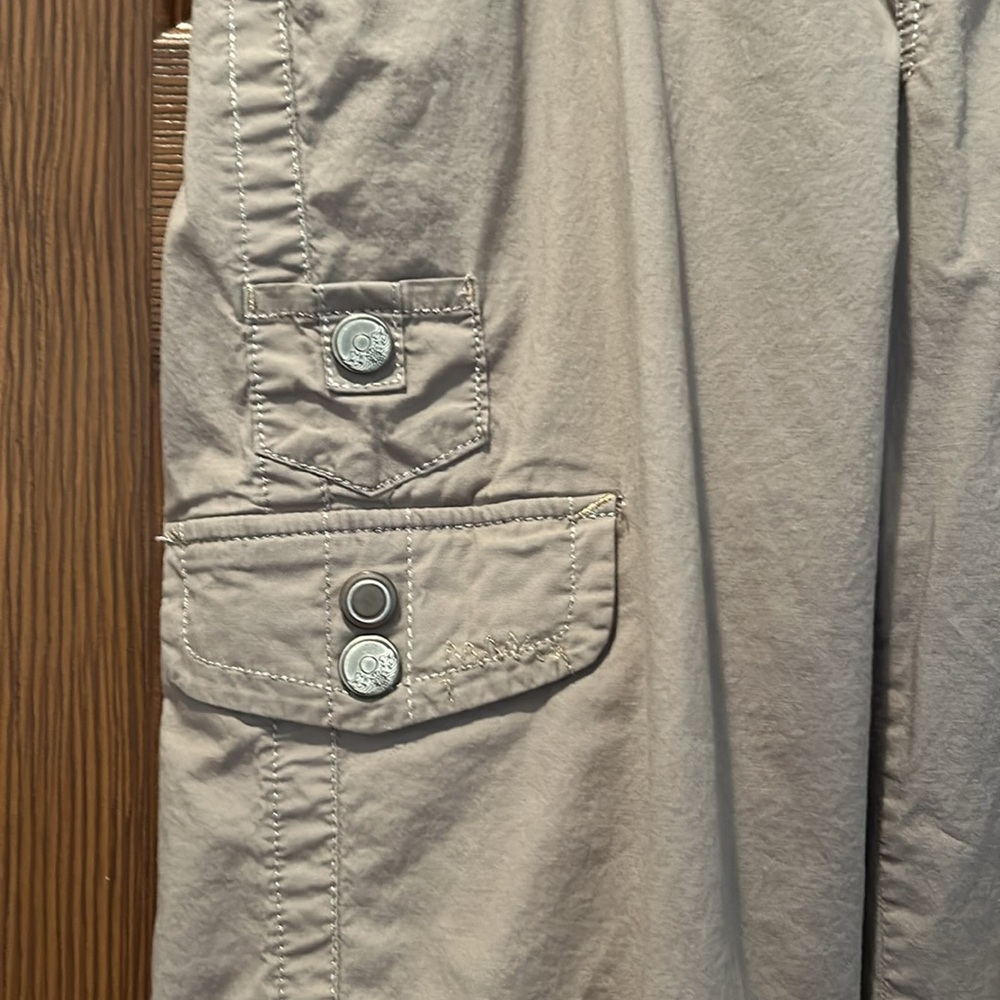 Cache Capris - image 3